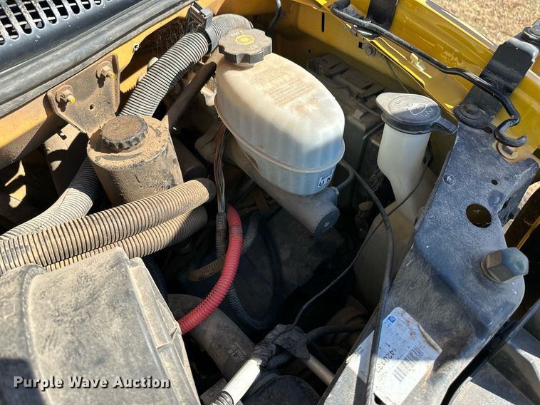 image for item ER8119 2006 GMC Savana G3500 school bus