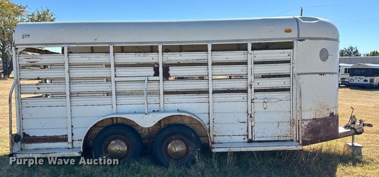 image for item ER8120 WW livestock trailer