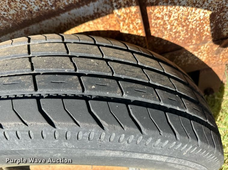 image for item ER8120 WW livestock trailer