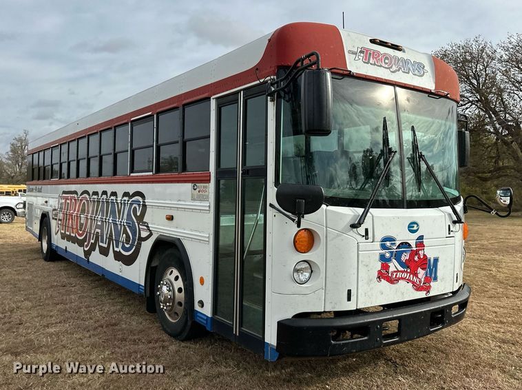 image for item ER8127 2013 Blue Bird All American  coach bus