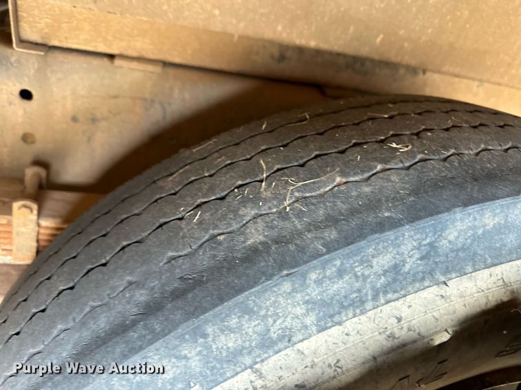 image for item ER8128 2001 International 3800 school bus