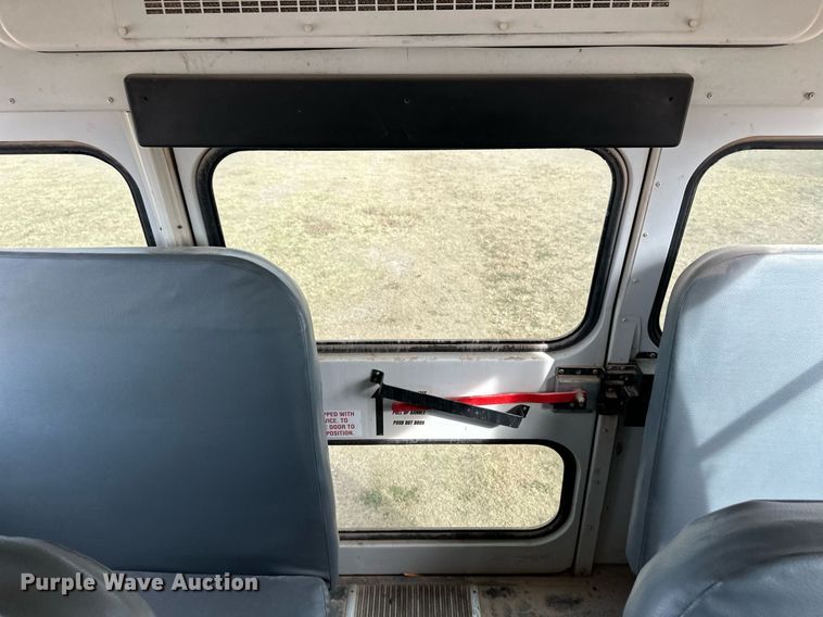 image for item ER8129 2012 Blue Bird Vision school bus