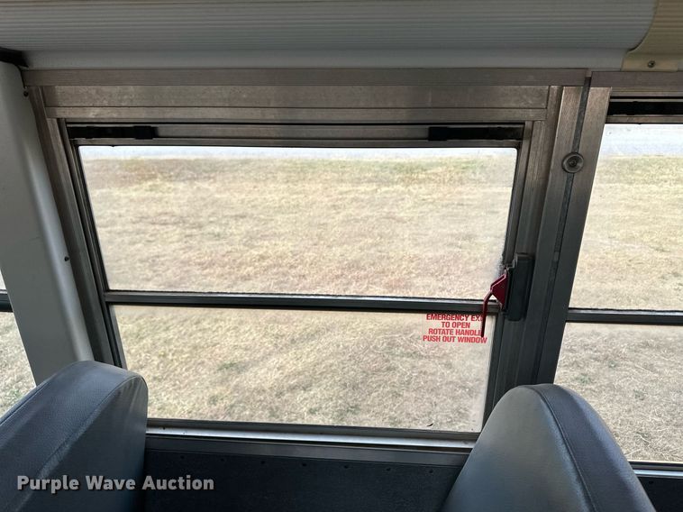 image for item ER8129 2012 Blue Bird Vision school bus