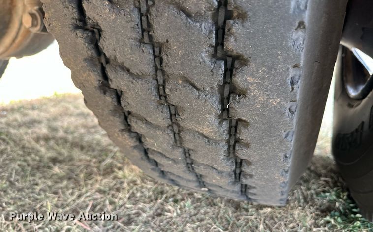 image for item ER8129 2012 Blue Bird Vision school bus