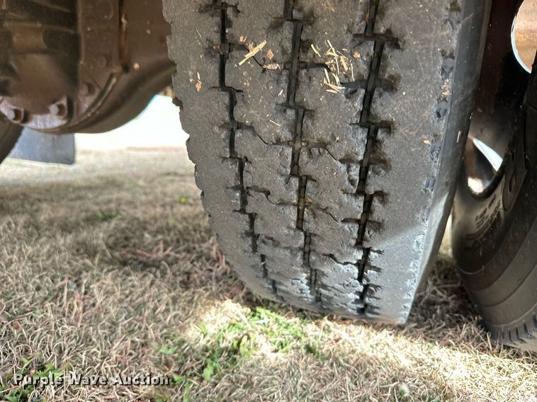 image for item ER8129 2012 Blue Bird Vision school bus