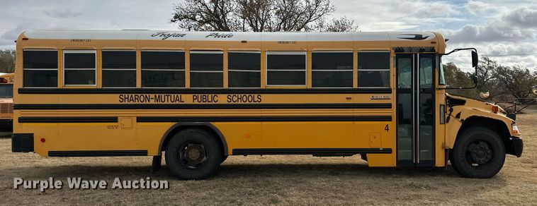 image for item ER8130 2012 Blue Bird Vision school bus