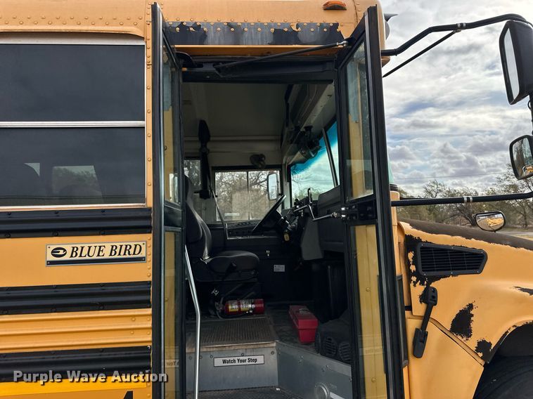 image for item ER8130 2012 Blue Bird Vision school bus