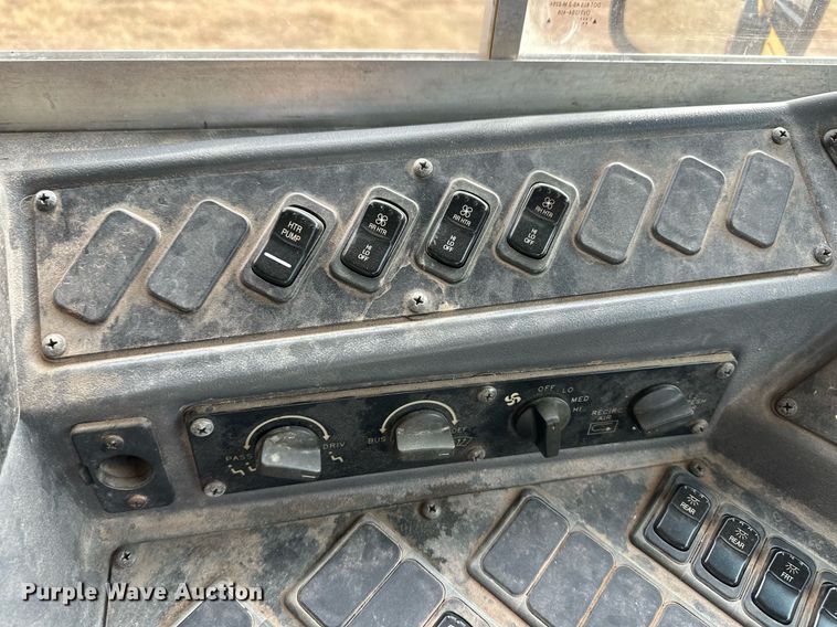 image for item ER8130 2012 Blue Bird Vision school bus