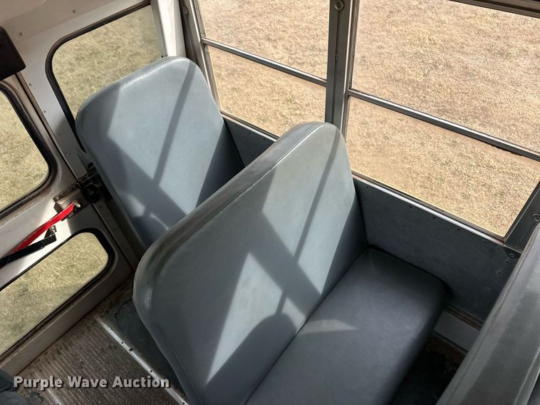 image for item ER8130 2012 Blue Bird Vision school bus