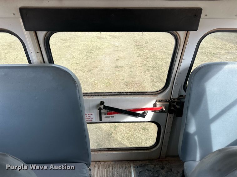 image for item ER8130 2012 Blue Bird Vision school bus