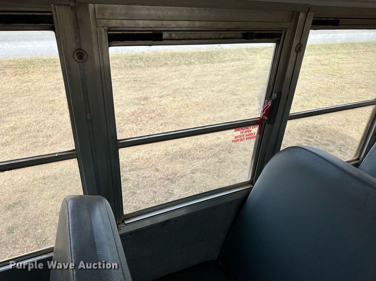 image for item ER8130 2012 Blue Bird Vision school bus