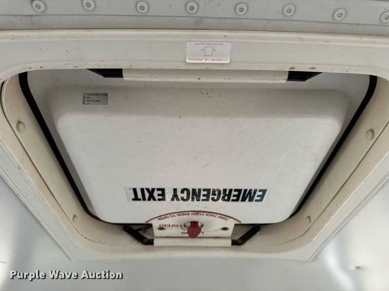 image for item ER8130 2012 Blue Bird Vision school bus