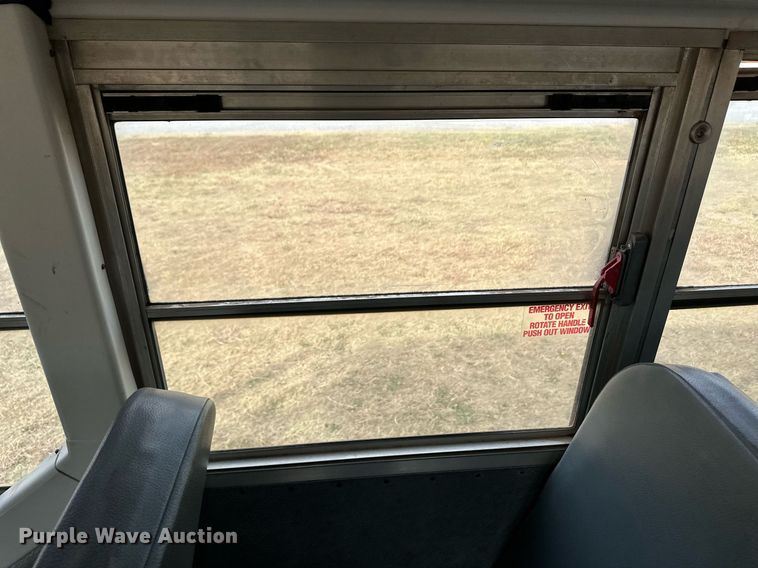 image for item ER8130 2012 Blue Bird Vision school bus