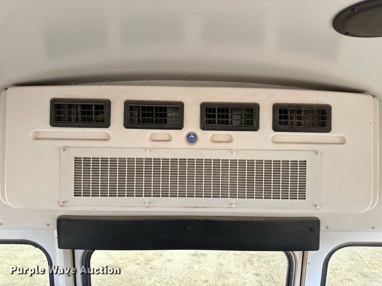 image for item ER8130 2012 Blue Bird Vision school bus