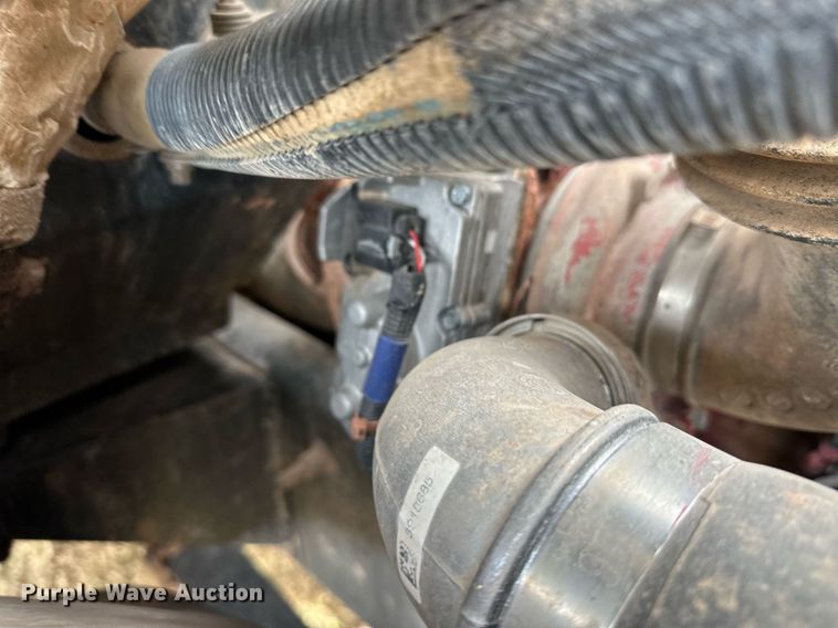 image for item ER8130 2012 Blue Bird Vision school bus