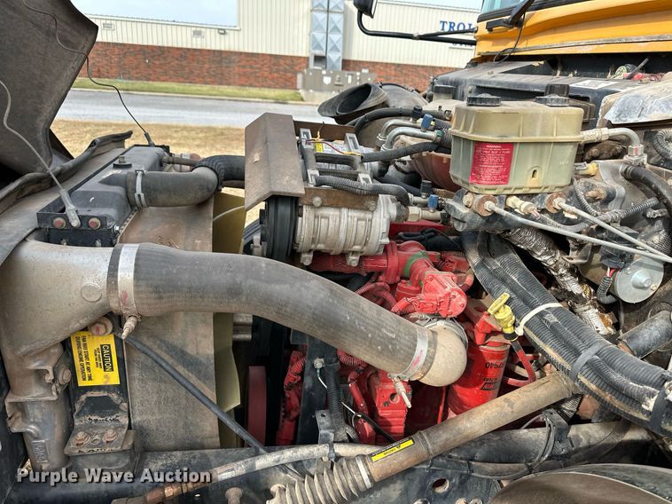 image for item ER8130 2012 Blue Bird Vision school bus