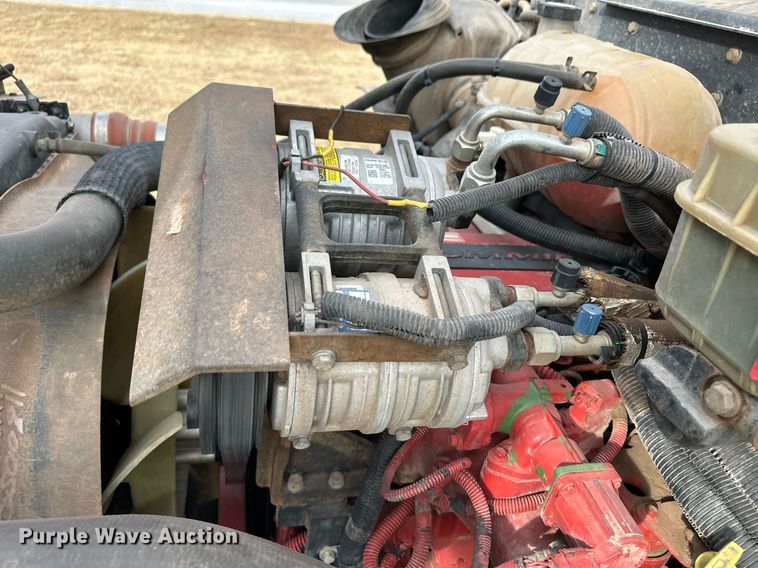 image for item ER8130 2012 Blue Bird Vision school bus