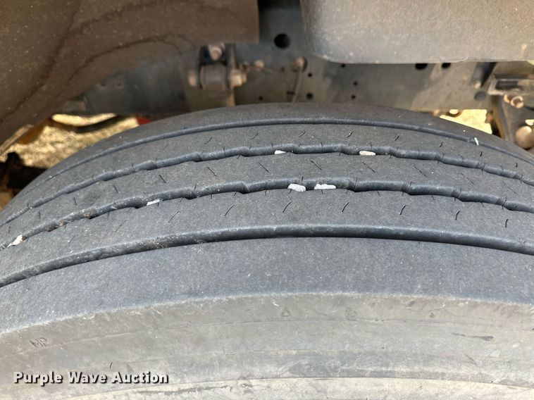 image for item ER8130 2012 Blue Bird Vision school bus