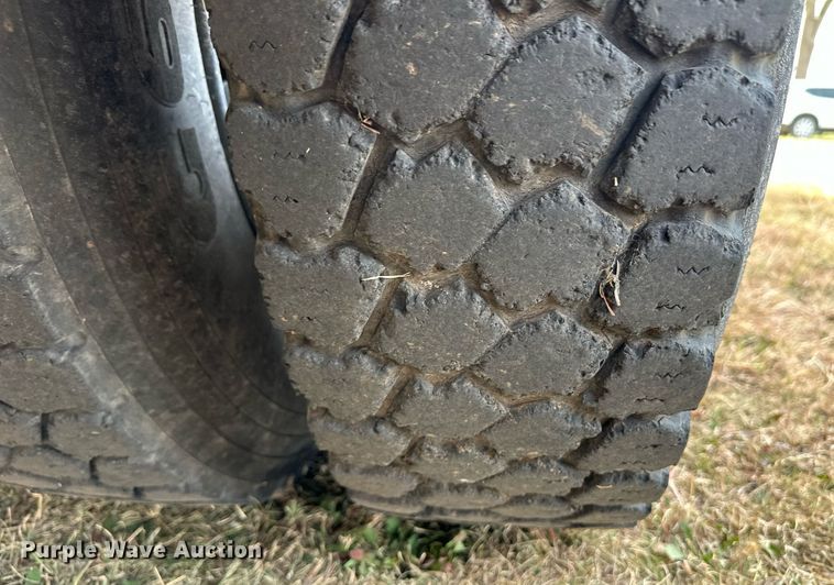 image for item ER8131 2012 Blue Bird Vision  school bus