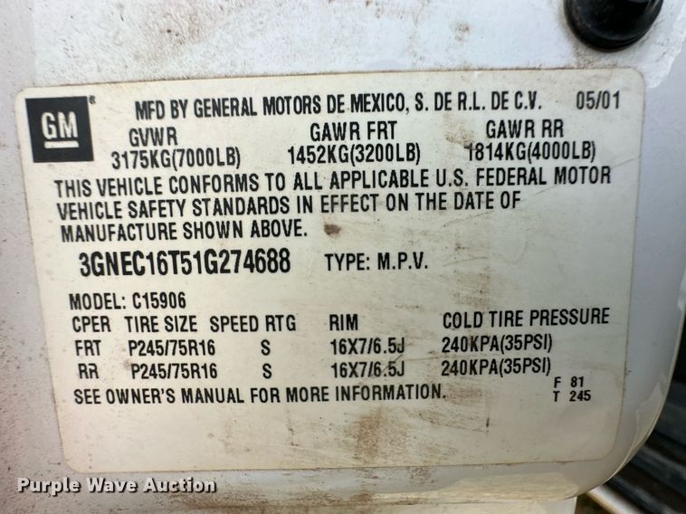 image for item ER8132 2001 Chevrolet Suburban C1500 SUV