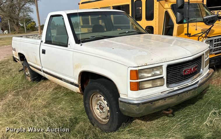 image for item ER8133 1997 GMC Sierra 1500 pickup truck