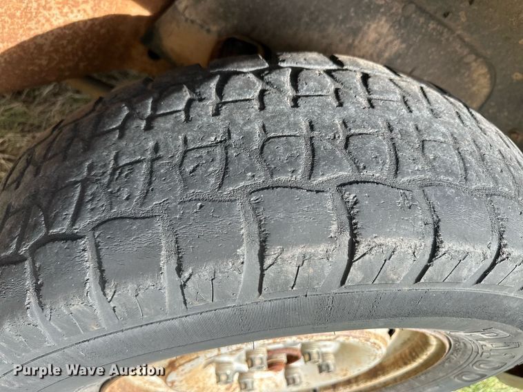 image for item ER8133 1997 GMC Sierra 1500 pickup truck