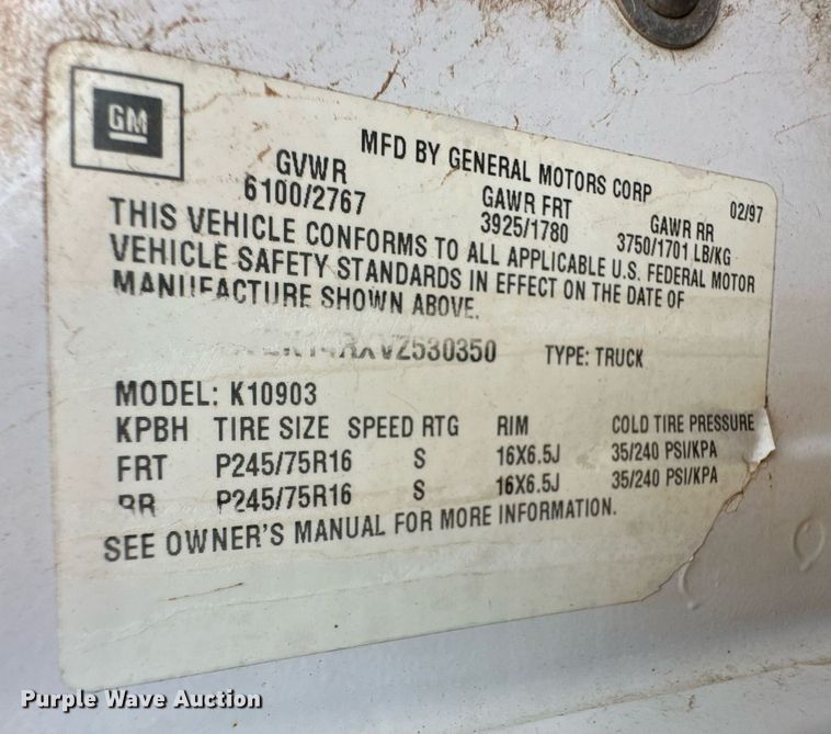 image for item ER8133 1997 GMC Sierra 1500 pickup truck