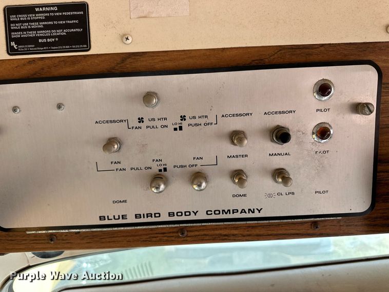 image for item ER8134 1994 Chevrolet G30 school bus