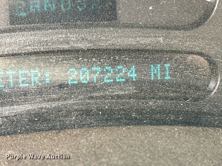 image for item ER8135 2005 Chevrolet Suburban 1500 SUV