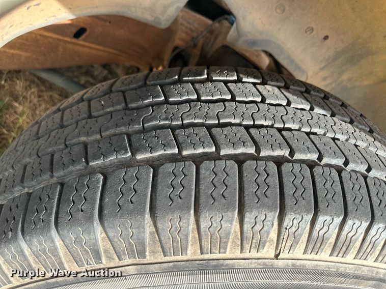 image for item ER8135 2005 Chevrolet Suburban 1500 SUV