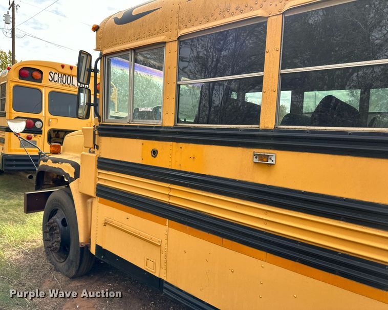 image for item ER8136 1999 Blue Bird CV20 school bus