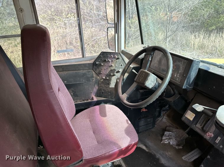 image for item ER8136 1999 Blue Bird CV20 school bus