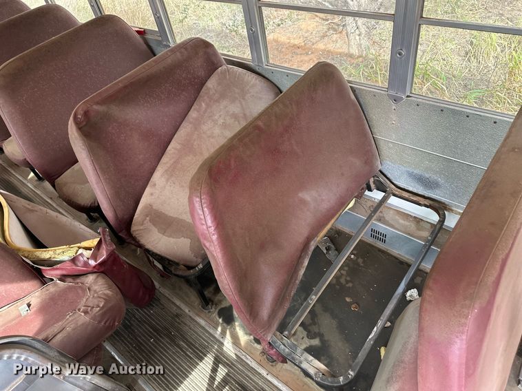 image for item ER8136 1999 Blue Bird CV20 school bus