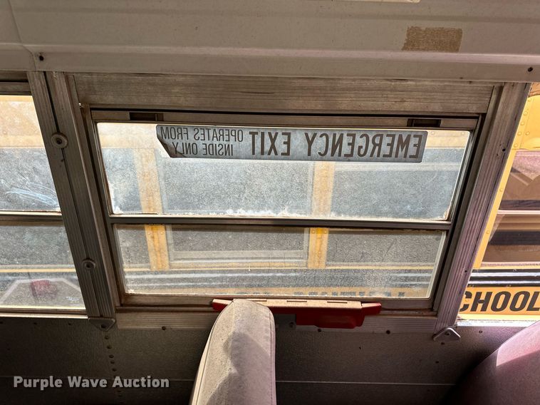 image for item ER8136 1999 Blue Bird CV20 school bus