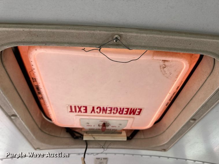 image for item ER8136 1999 Blue Bird CV20 school bus