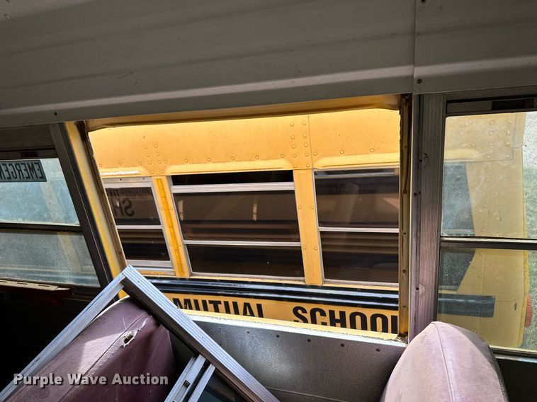 image for item ER8136 1999 Blue Bird CV20 school bus