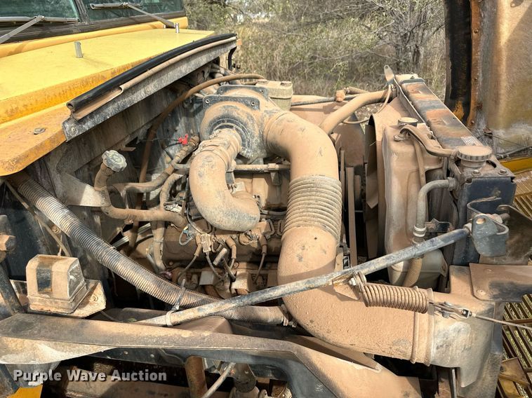 image for item ER8136 1999 Blue Bird CV20 school bus