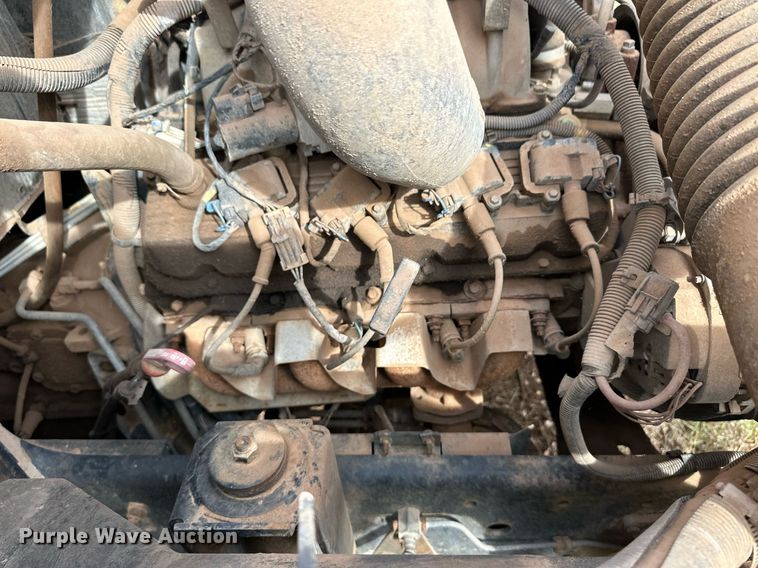 image for item ER8136 1999 Blue Bird CV20 school bus