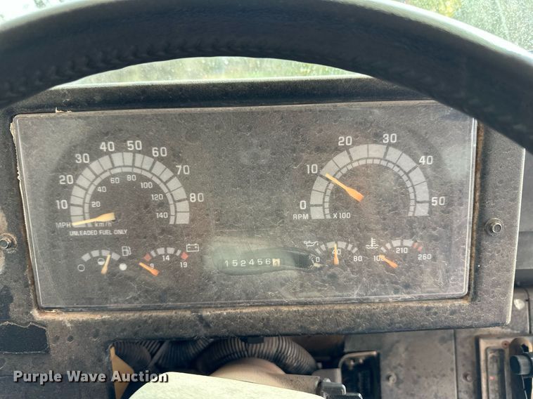 image for item ER8137 1999 Blue Bird CV20 school bus