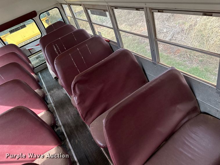 image for item ER8137 1999 Blue Bird CV20 school bus