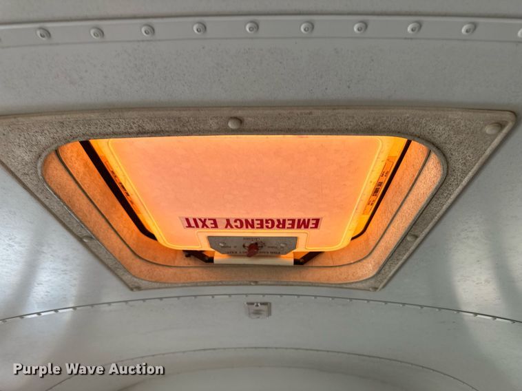 image for item ER8137 1999 Blue Bird CV20 school bus