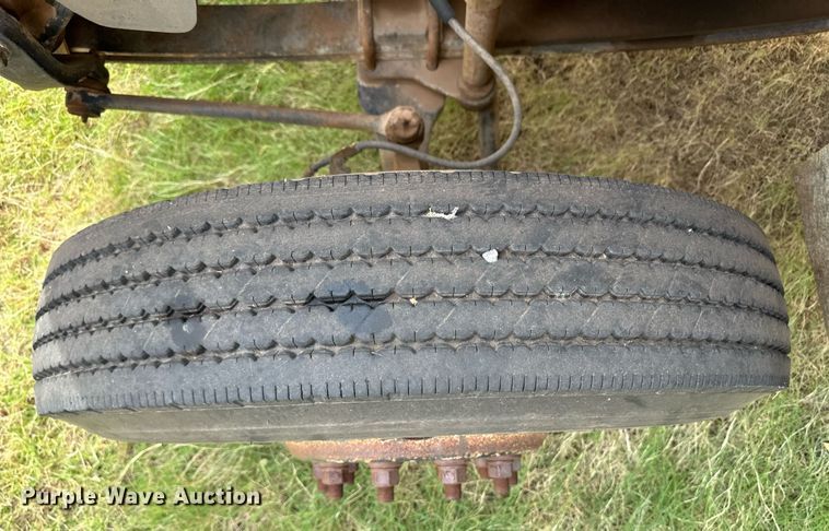 image for item ER8137 1999 Blue Bird CV20 school bus