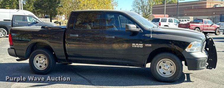 image for item JE9316 2013 Dodge Ram 1500 Crew Cab pickup truck