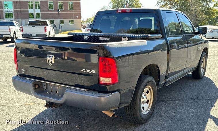 image for item JE9316 2013 Dodge Ram 1500 Crew Cab pickup truck