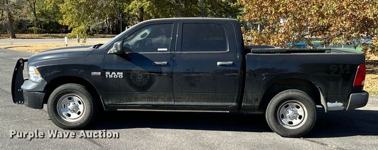 image for item JE9316 2013 Dodge Ram 1500 Crew Cab pickup truck