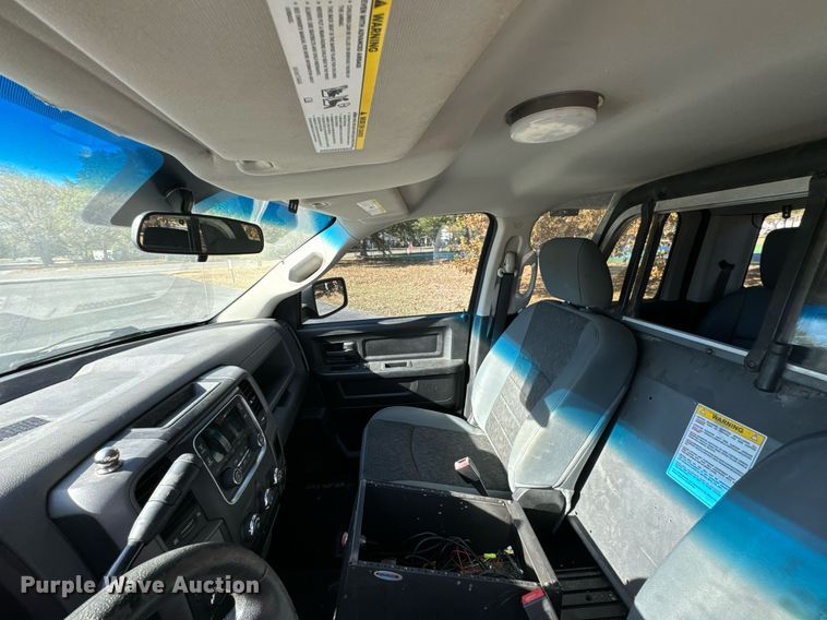 image for item JE9316 2013 Dodge Ram 1500 Crew Cab pickup truck