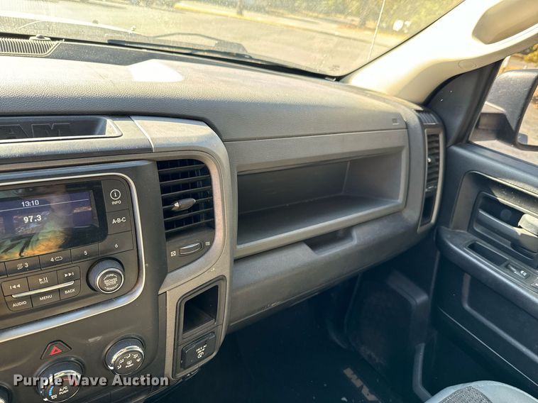 image for item JE9316 2013 Dodge Ram 1500 Crew Cab pickup truck