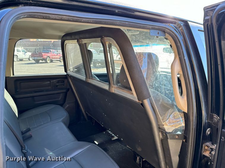 image for item JE9316 2013 Dodge Ram 1500 Crew Cab pickup truck