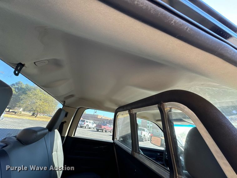 image for item JE9316 2013 Dodge Ram 1500 Crew Cab pickup truck