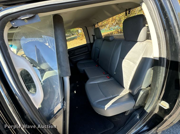 image for item JE9316 2013 Dodge Ram 1500 Crew Cab pickup truck